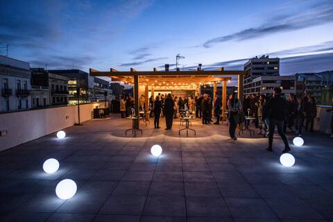El Festival Microclima tindrà una prèvia a Barcelona amb tres concerts al terrat de la Fundació Carulla