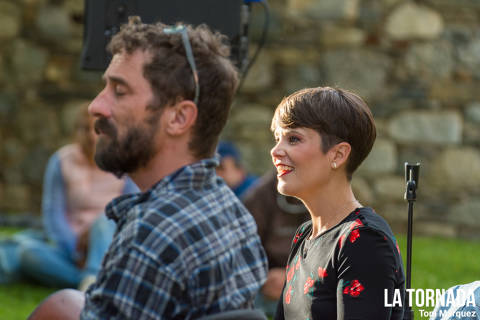 Mireia Vives i Borja Penalba al Monestir de Camprodon