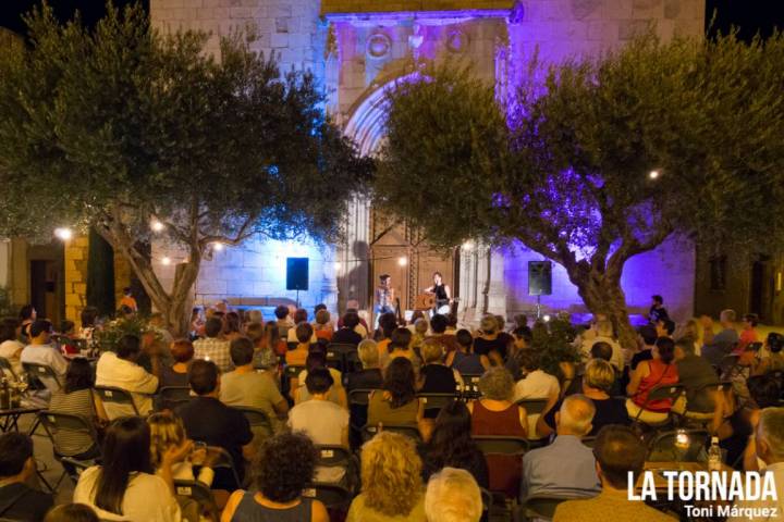 Marta Pérez i Tona Gafarot als Concerts de tornada