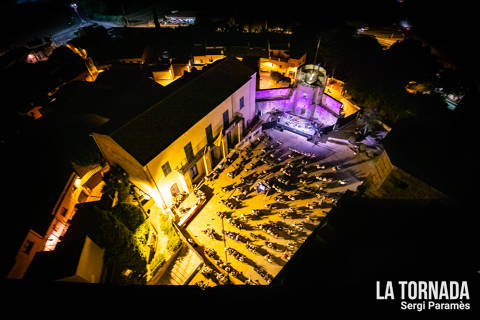 Festival Espurnes. Plaça del Castell de Llagostera