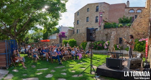 Xarim Aresté a Castell d'Aro. Festival Propers