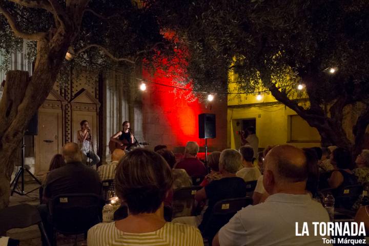 Marta Pérez i Tona Gafarot als Concerts de tornada