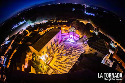 Festival Espurnes. Plaça del Castell de Llagostera